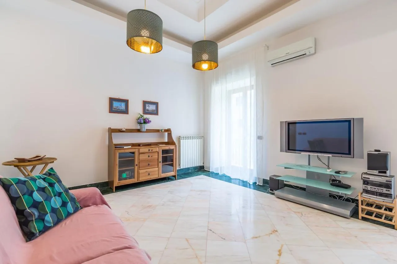 Apartment Gradoni - Panoramic Flat On The Steps By Napoliapartments