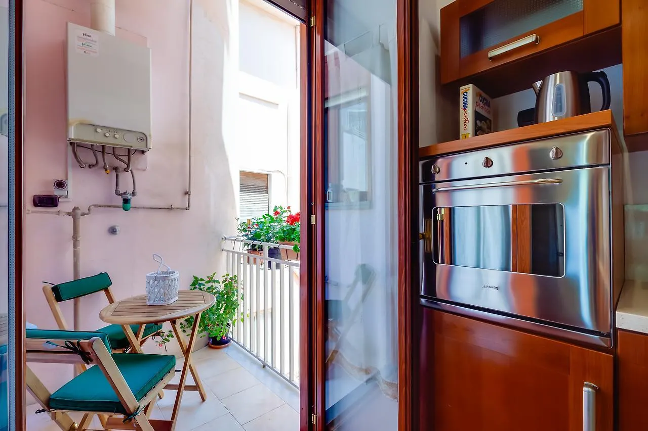 Apartment Gradoni - Panoramic Flat On The Steps By Napoliapartments Italy